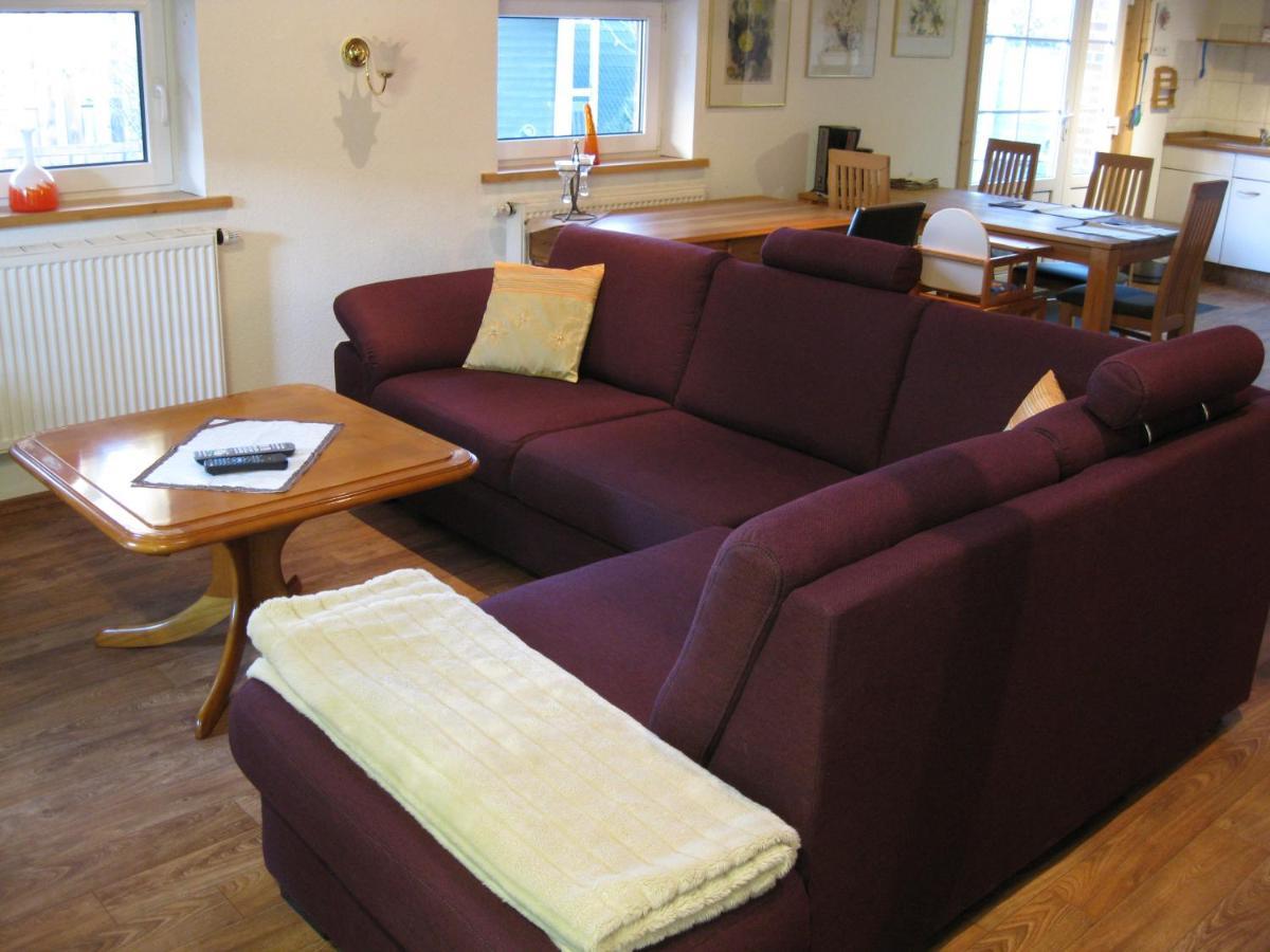 Ferienwohnung Aurich Sandhorst Eg Mit Terrasse Und Kleinem Garten Exteriör bild