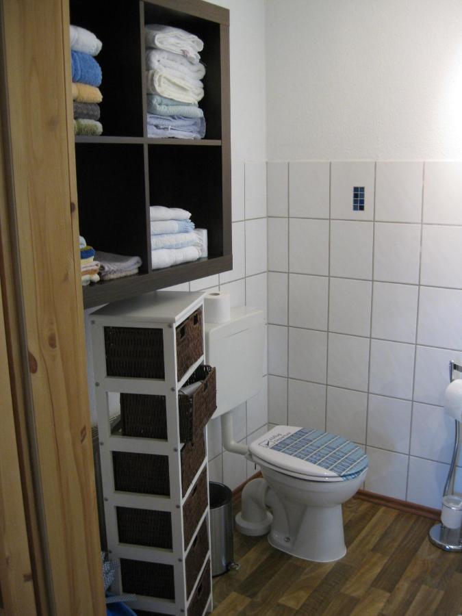 Ferienwohnung Aurich Sandhorst Eg Mit Terrasse Und Kleinem Garten Exteriör bild